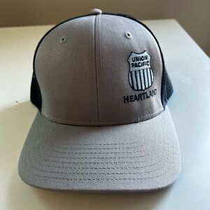 NWT Union Pacific Heartland SnapBack Hat Gray & Navy Blue